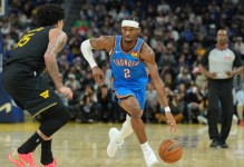 历史第一！亚历山大连续126场20+追平张伯伦 纪录已尘封63年