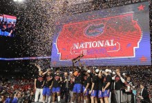 佛罗里达大学nba球员名单，佛罗里达大学ncaa夺冠阵容？