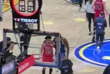 勇士队接连惨败给爵士和公牛后，球迷对格林和主帅科尔怒不可遏