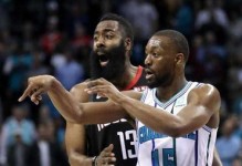 表现不佳还因伤提前伤退！勇士内线新援的情况还能更离谱一些吗？