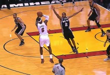 詹姆斯又打出历史第一人数据！全场14投13中，狂砍30分5篮板2助攻