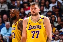 基本能够撑住内线场面！湖人替补中锋到了季后赛也能保持水准吗？
