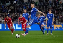 若日尼奥被踢出国家队了吗，若日尼奥集锦