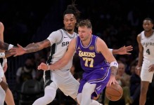 NBA官方：东契奇比塔泽技犯被撤销 卢卡对阵活塞将不会被禁赛