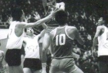 国家篮球队队员，国家篮球队队员70年代出生的