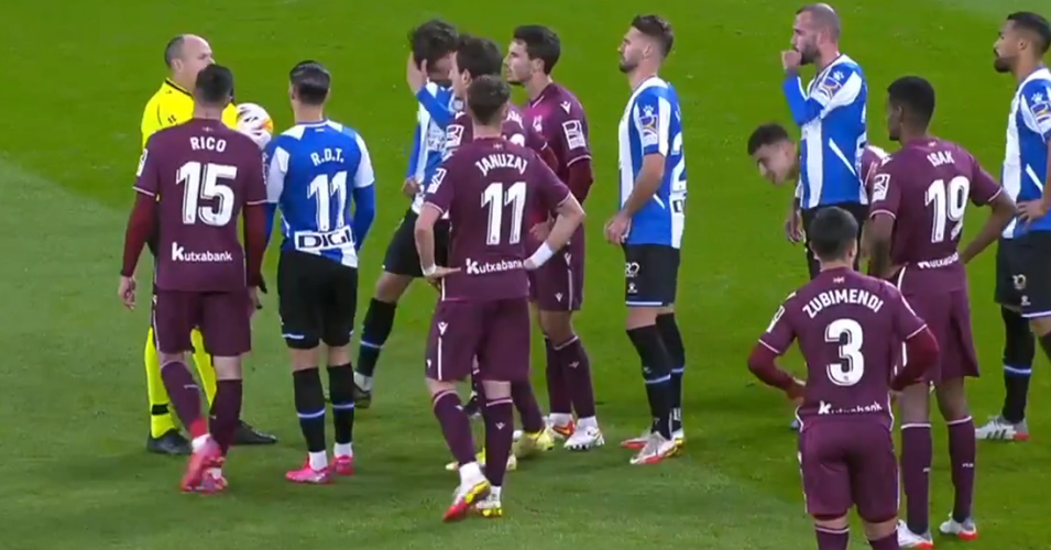 不打了！3换1交易！玻璃中锋轰然倒下