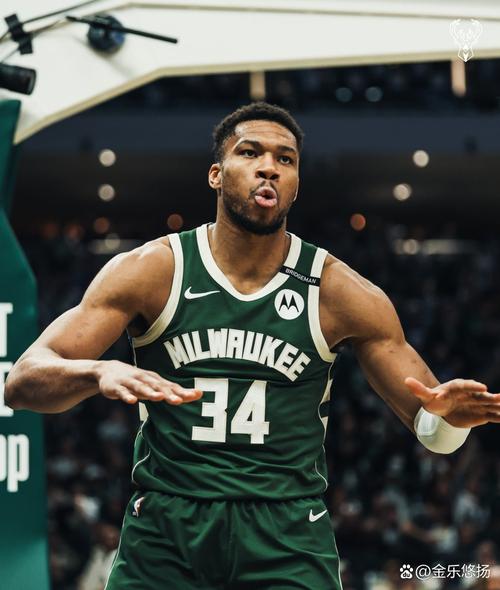 追梦:我放弃了大把钱留在勇士 哪怕球队拿我交易字母哥也心存感激