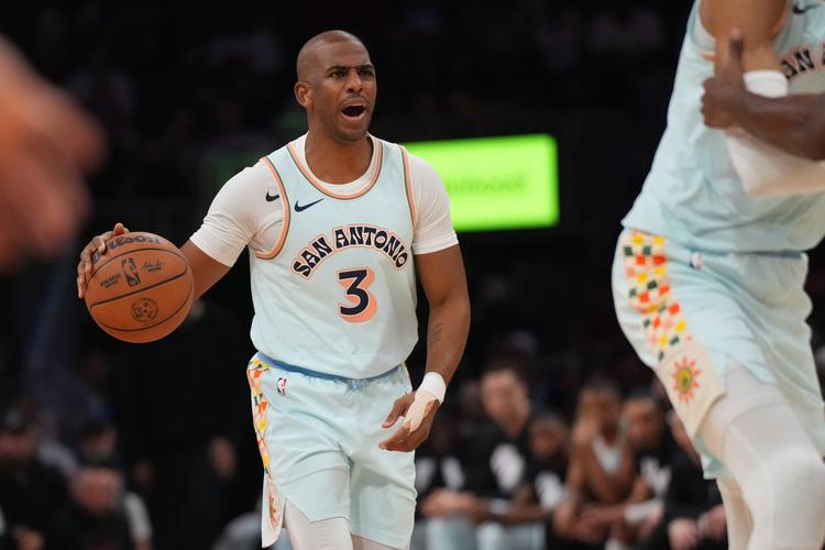 保罗真成快船负累？37战26胜剑指历史第一纪录 泰伦卢7千万真不贵