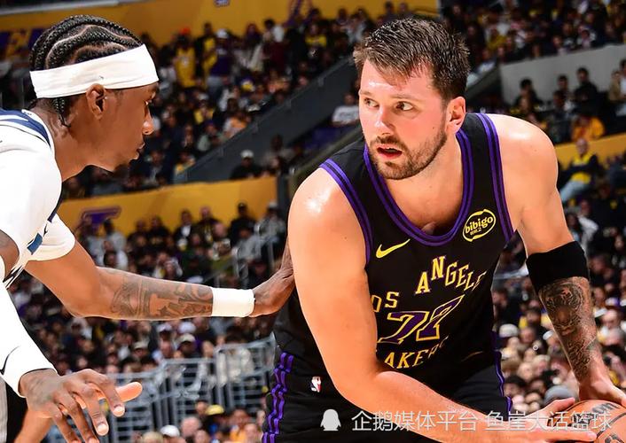 湖人120-106森林狼！东契奇看清现实，老詹被贬低，小里直言不讳