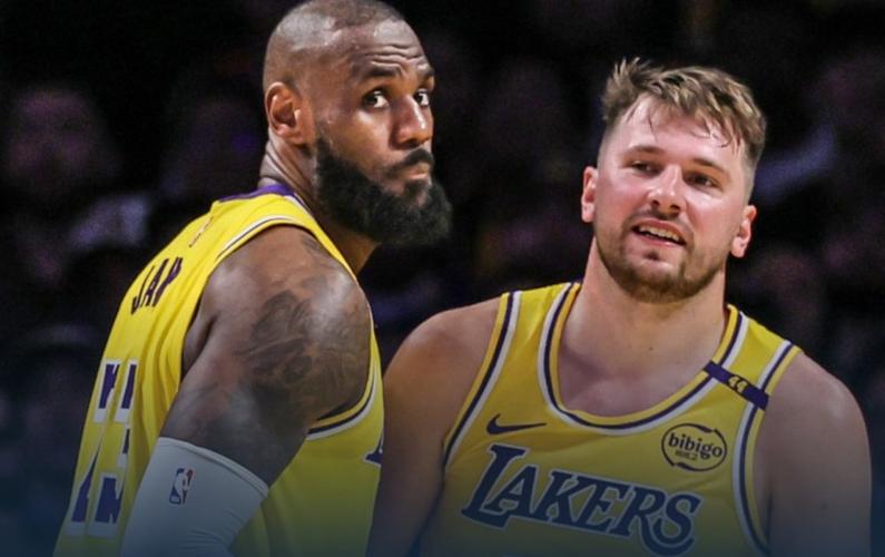 卢卡vs华兹：湖人擒狼三连胜