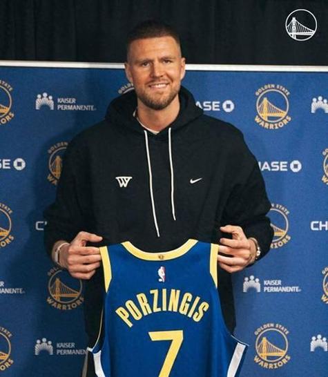 好消息，勇士队中锋波尔津吉斯“感觉好多了”，他正从疾病中恢复