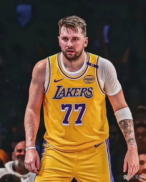 本赛季湖人东契奇+里夫斯领衔无詹湖人 净效率+7.7进攻效率119.6