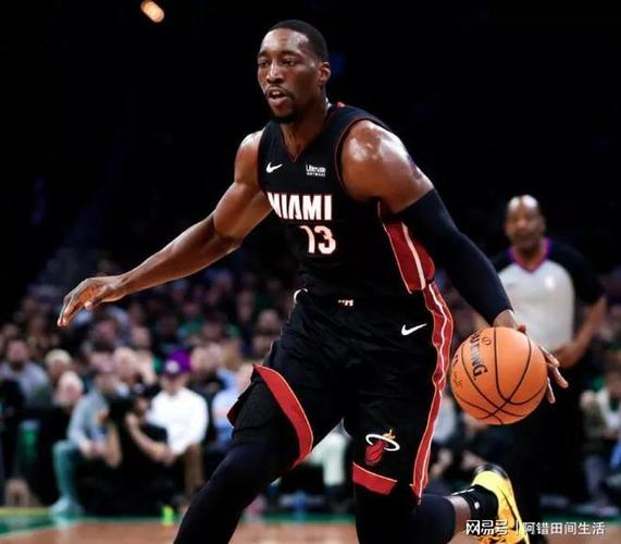 阿德巴约83分后轰21+8！热火险胜雄鹿豪取7连胜 字母哥31+6