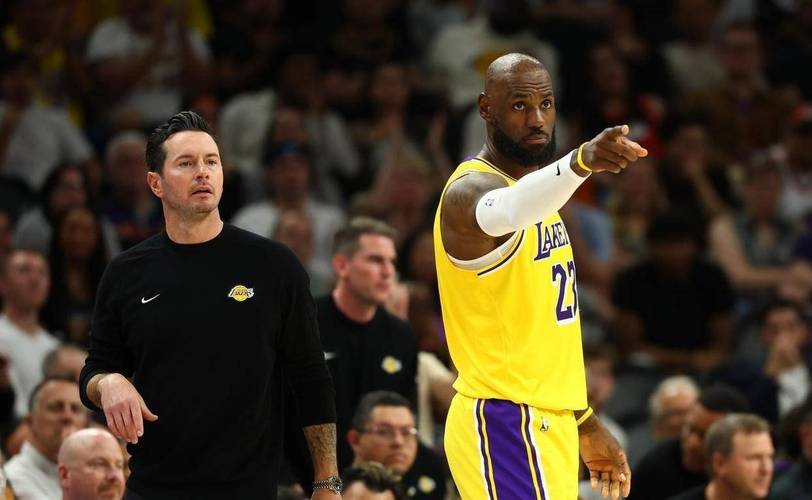 3月最具悬念卡位战！火箭湖人两番战在即，矛盾较量谁能占先机？