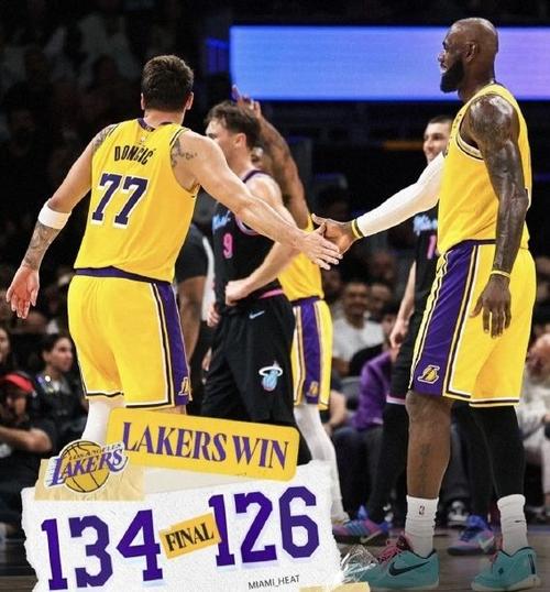 最近八场比赛，东契奇狂砍40.9+8.9+4.7，单场更是狂轰60分！