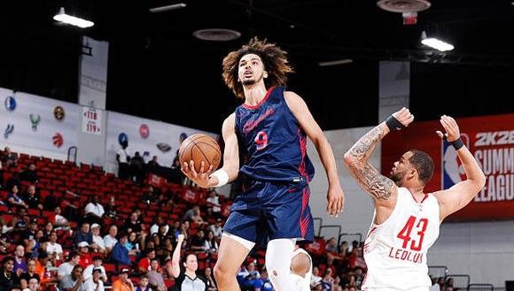 还是没抓住机会！快船替补后场新星的进步幅度真是有些缓慢？