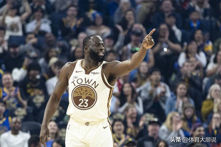 勇士25失误惨败活塞！波神半场伤退仅5分 追梦0分4失误误撞女球迷