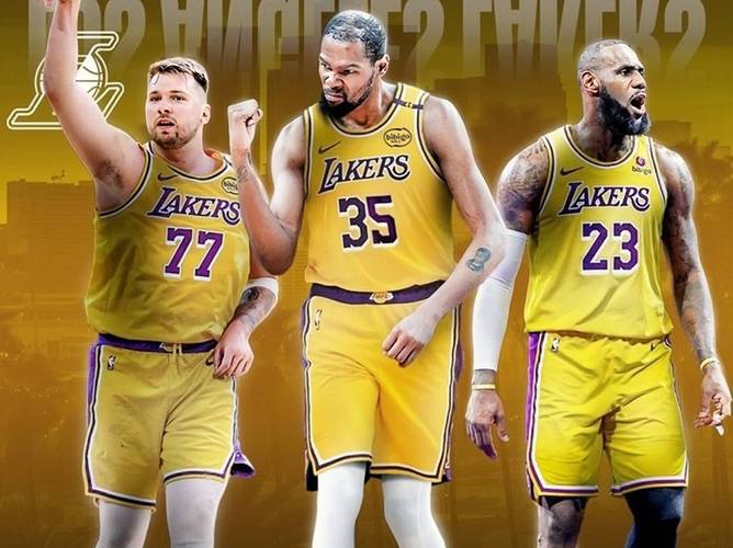 东里归位，湖人强势稳住第3，詹姆斯有望复制2020年，再夺FMVP