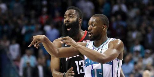 表现不佳还因伤提前伤退！勇士内线新援的情况还能更离谱一些吗？