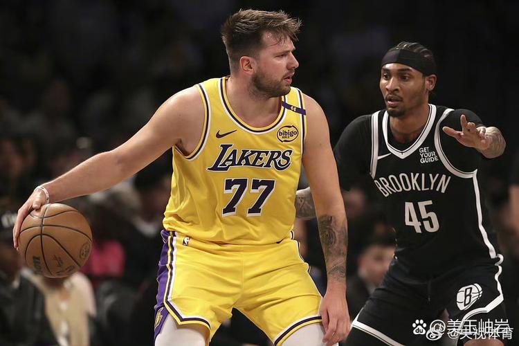 湖人13战12胜两点联盟前5！东契奇场均36+8+7 取消技犯引名嘴不满