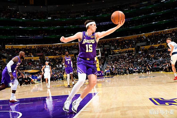 防守端被打爆了！湖人后场大将近段时间看起来出现了一些疲态？