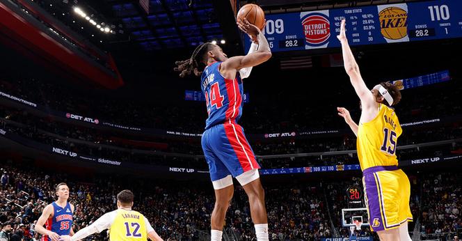 30分生涯新高！詹金斯：我的球队需要我 我只需要上场做我自己