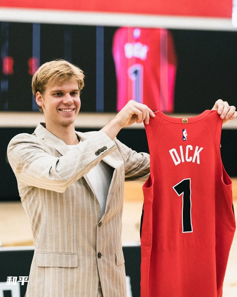 多伦多猛龙为什么在nba，多伦多球队为什么叫猛龙