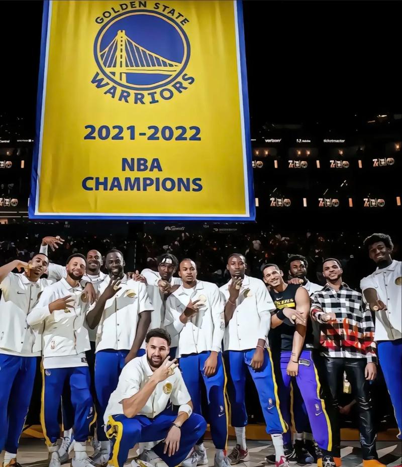 勇士三次夺冠都赢了谁？勇士夺了几次冠军？