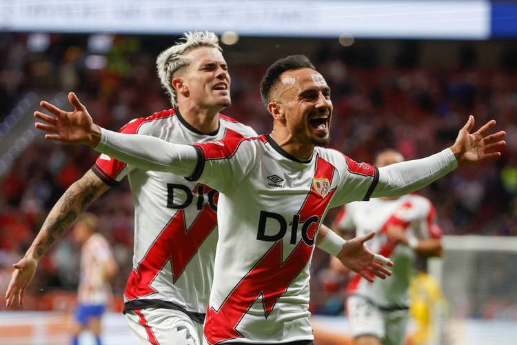 卡萨诺踢什么位置，卡萨诺效力过哪些球队？