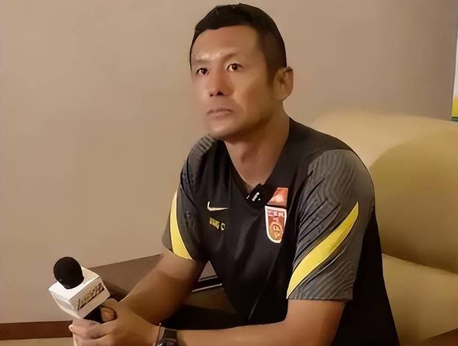 中国男足球队主教练是谁？中国男足球队主教练是谁啊？