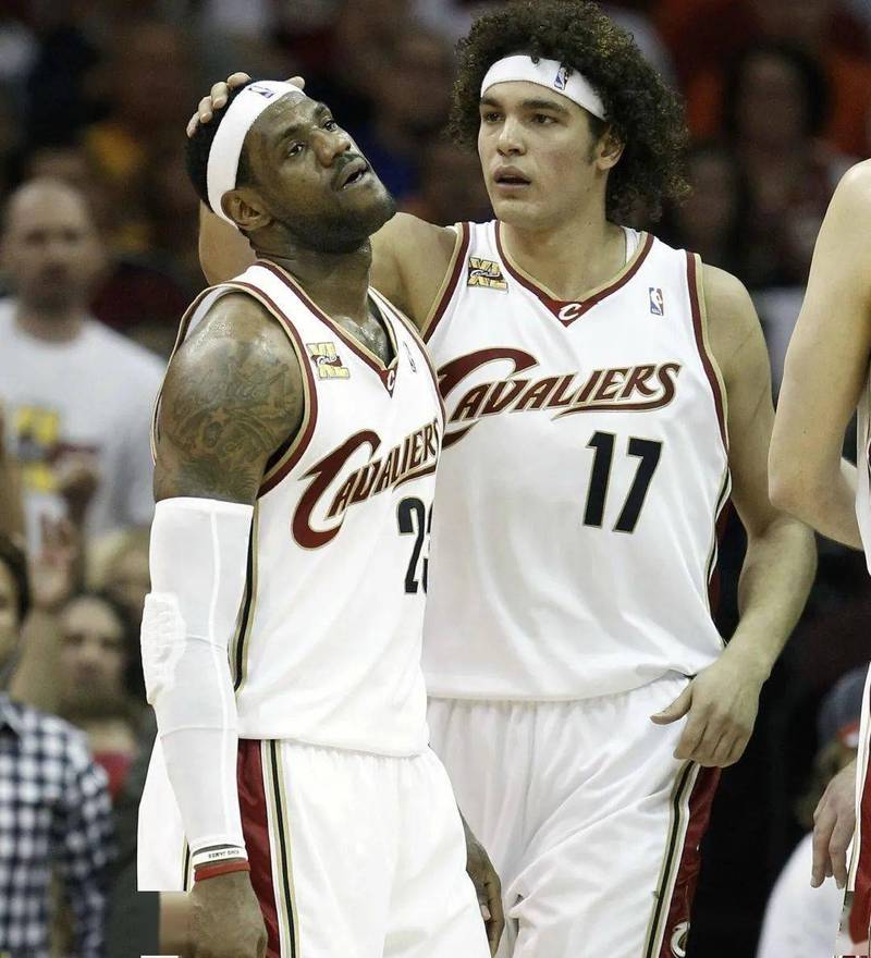 瓦莱乔和詹姆斯和解了吗，瓦莱乔复出